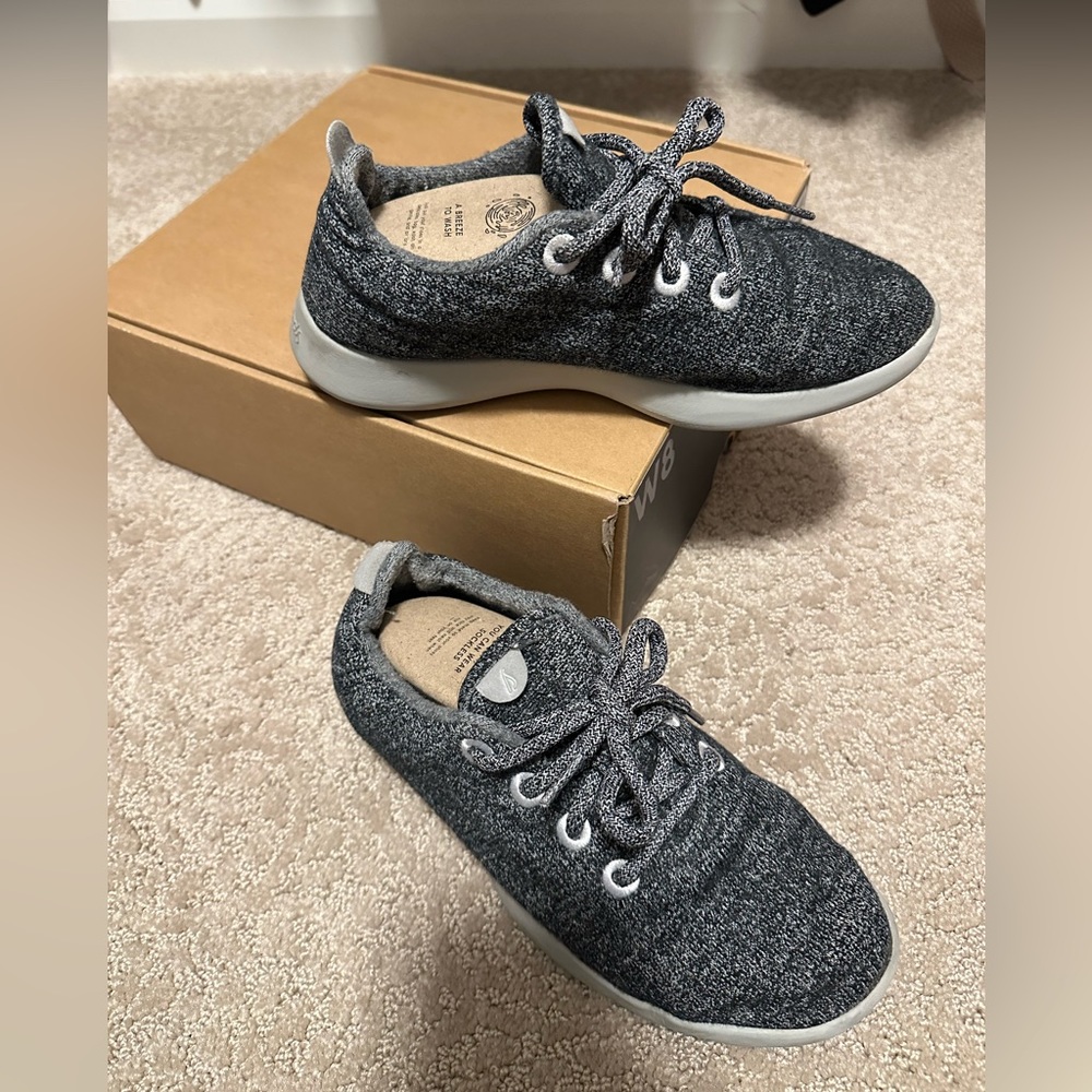 Allbirds women’s grey